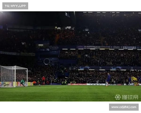 哈弗茨点球被判无效背后的真实原因与裁判判罚解析